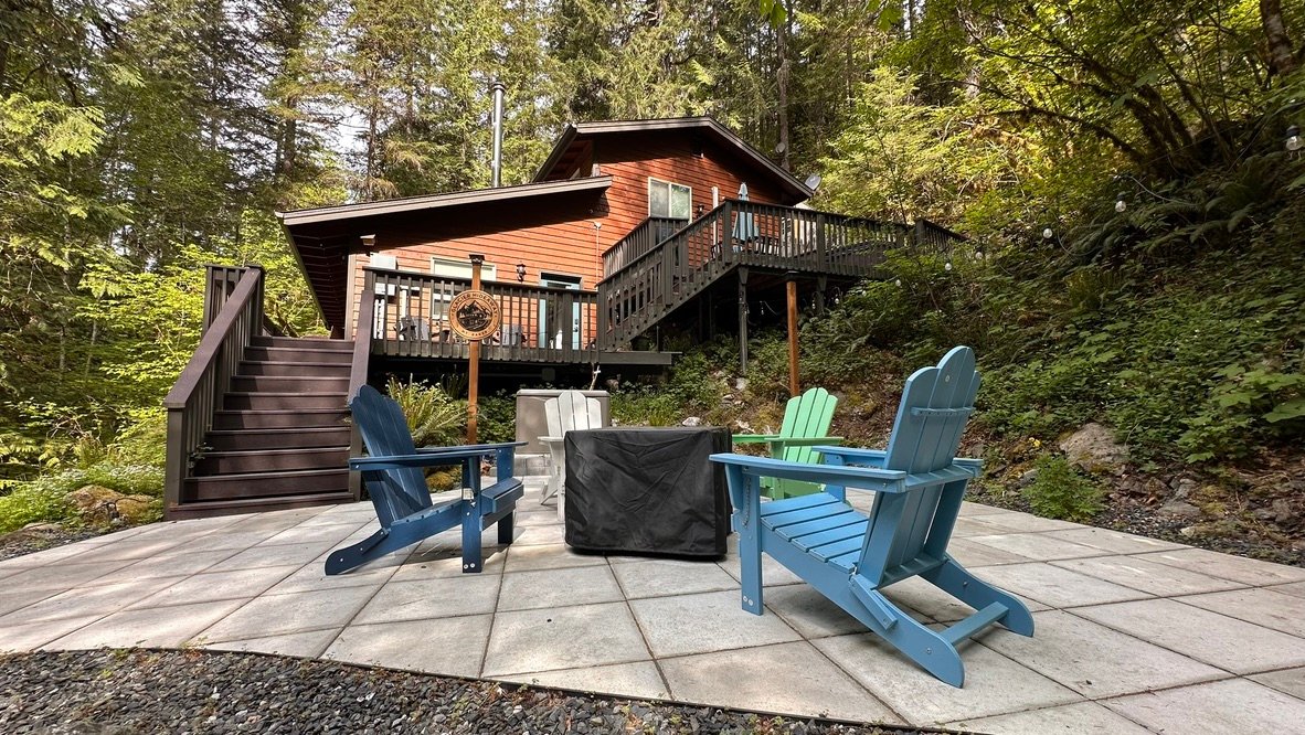 Fire pit and Adirondack chairs